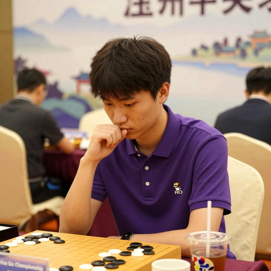 ChessBase ম্যাগাজিন #২২৫: শিরোনামে সমরকন্দ, পাতায় প্রাগ, আর আর্কাইভের ছিঁড়ে যাওয়া শিকল