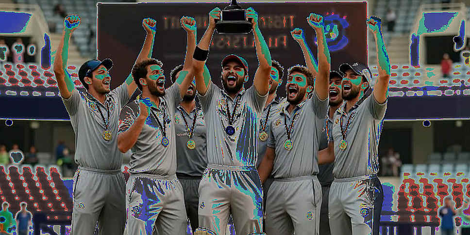 লেজারে ধস, ফ্রেমিংয়ে আরাম: নর্থ সিডনি ওভালে অস্ট্রেলিয়ার ৬/৫৭ আর একটা স্কোরকার্ড যা মিলছে না