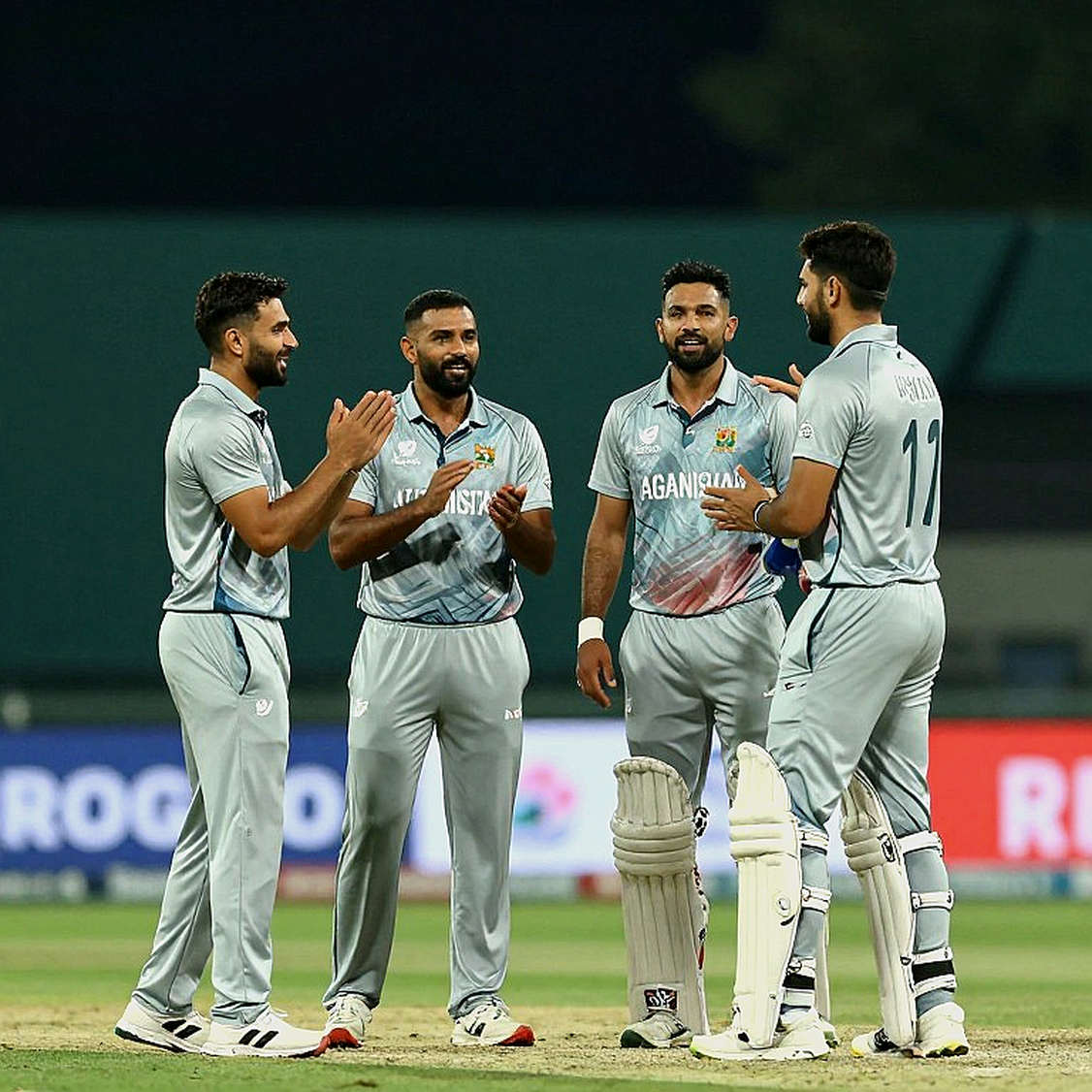লাহোরে পাকিস্তানের ছক: চার স্পিনার, দুই কিপার এবং ইংল্যান্ডের ওই ঋণাত্মক সংখ্যা