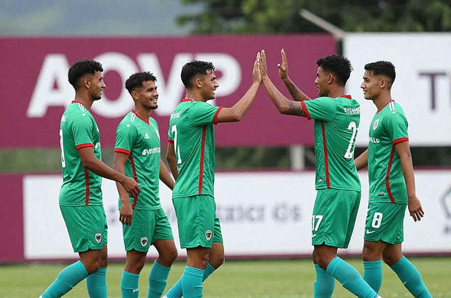 শূন্য রিপোর্ট, ভরা খাতা: ফুটবল বিশ্লেষণের নয়টি দরজা আর একজন বিট-রক্ষকের থ্রেশহোল্ড
