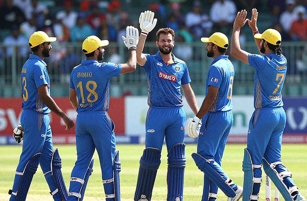 এনওসি-র ছাপ: এশিয়ার ক্রিকেট বাজারে দাম ঠিক করে অকশনের প্যাডেল নয়, বোর্ডের ফাইল